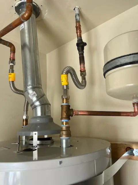 Water heater installation and plumbing repair in Scottsmoor
